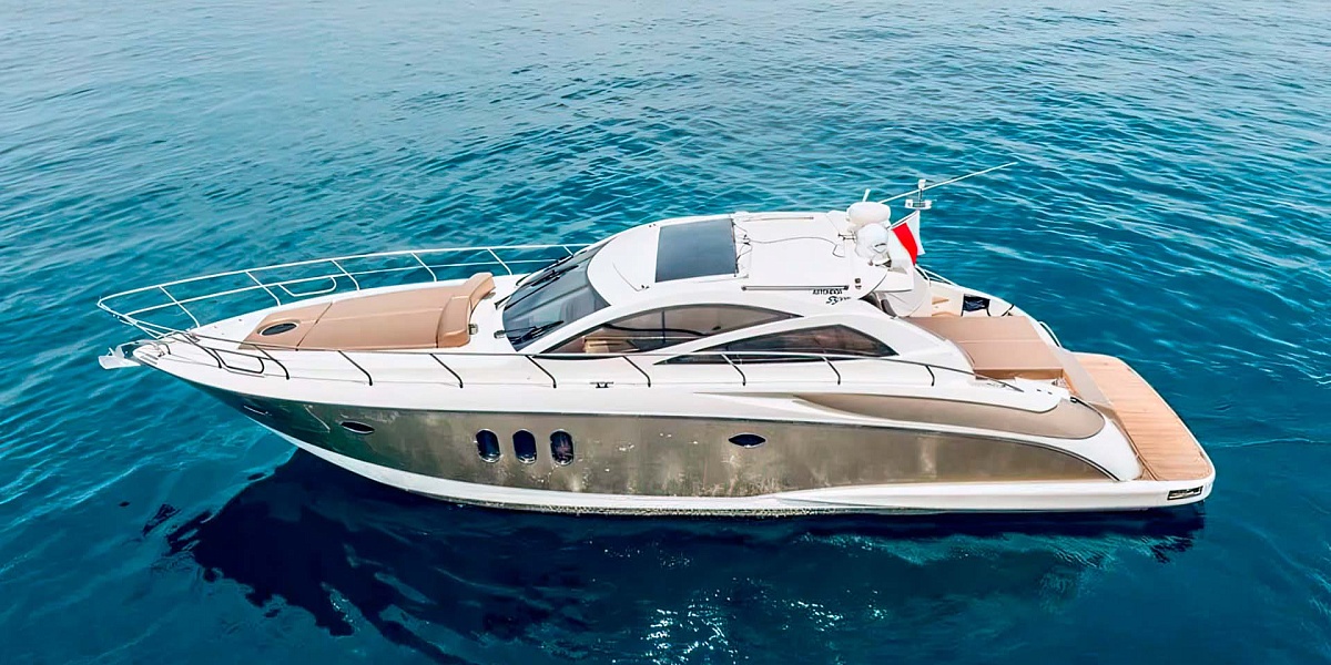 Аренда моторной яхты Astondoa 53 на Миконосе, Греция